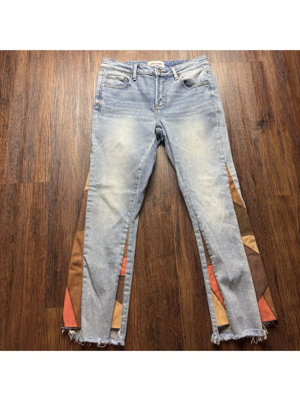 Driftwood Indie Blue Straight Crop Jeans Patterned Tapestry Accents Size 26